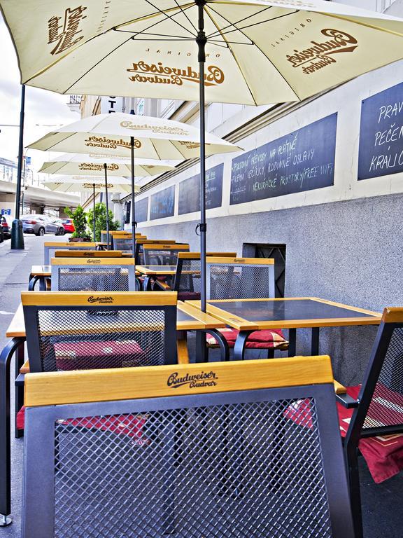A Plus Hotel & Hostel Praga Zewnętrze zdjęcie