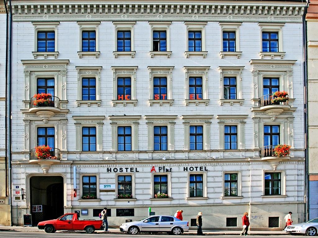 A Plus Hotel & Hostel Praga Zewnętrze zdjęcie