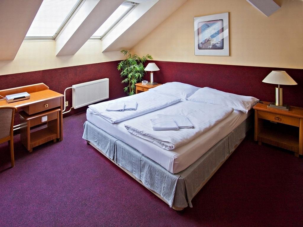 A Plus Hotel & Hostel Praga Zewnętrze zdjęcie