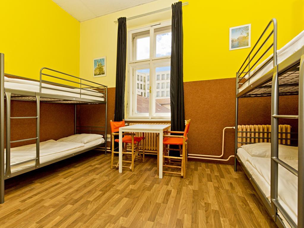 A Plus Hotel & Hostel Praga Zewnętrze zdjęcie