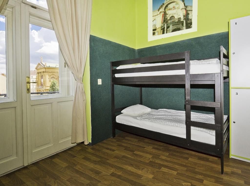 A Plus Hotel & Hostel Praga Zewnętrze zdjęcie