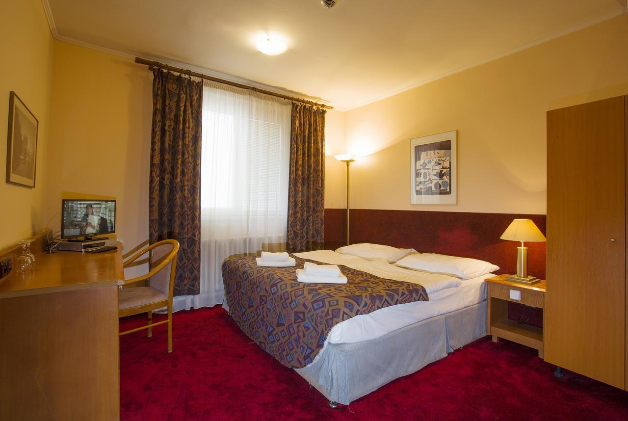A Plus Hotel & Hostel Praga Zewnętrze zdjęcie