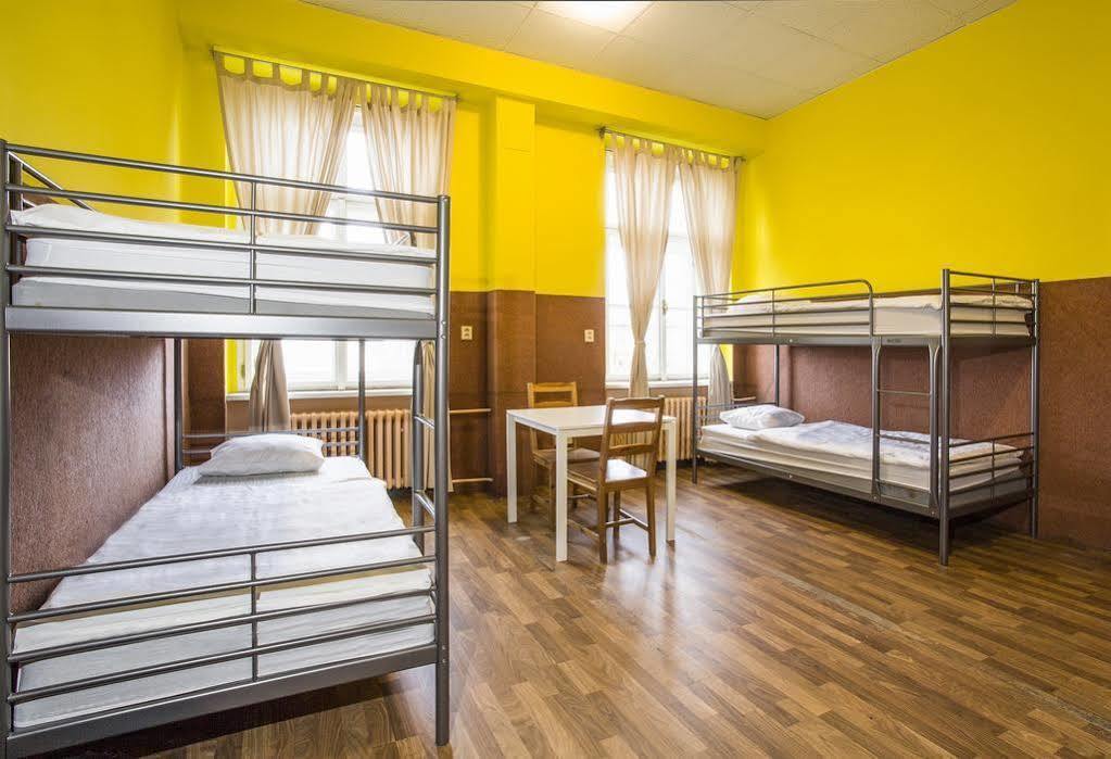 A Plus Hotel & Hostel Praga Zewnętrze zdjęcie